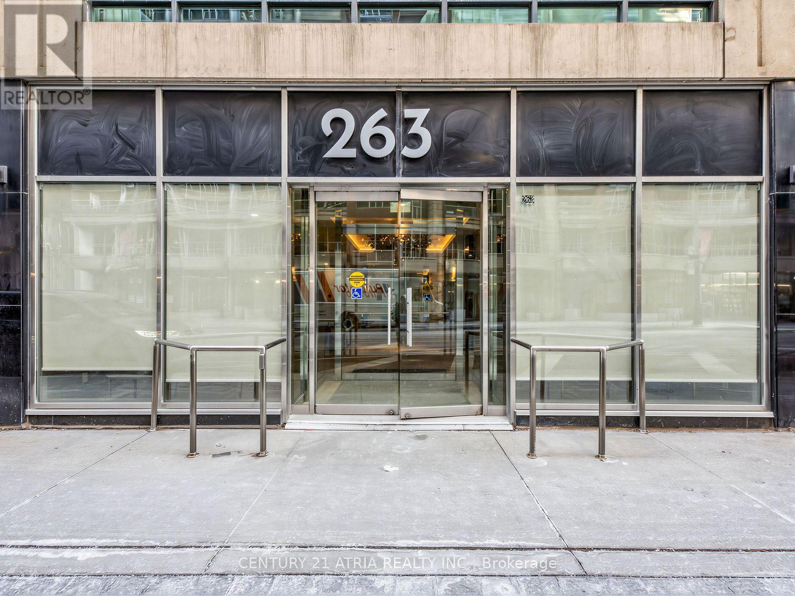 601 - 263 Wellington Street W, Toronto, Ontario  M5V 3E6 - Photo 1 - C13829912
