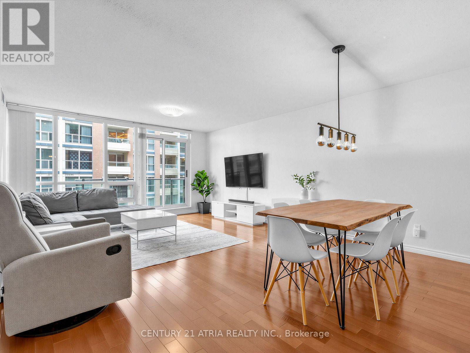 601 - 263 Wellington Street W, Toronto, Ontario  M5V 3E6 - Photo 11 - C13829912