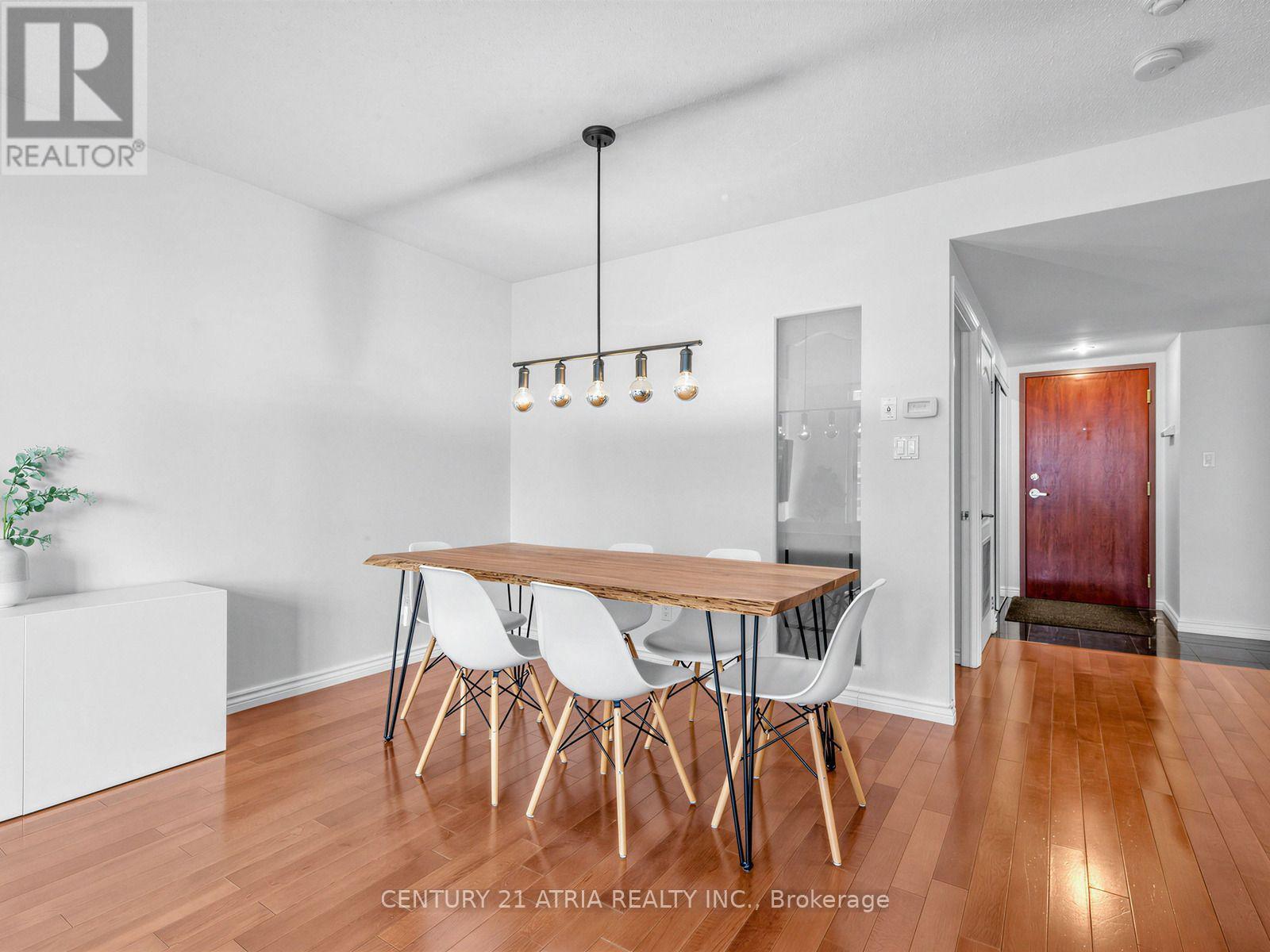 601 - 263 Wellington Street W, Toronto, Ontario  M5V 3E6 - Photo 12 - C13829912