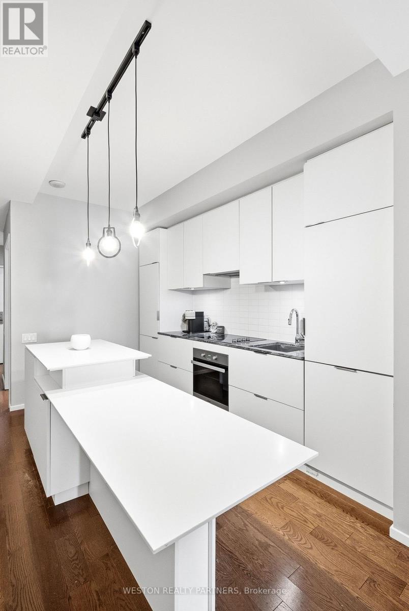 5 St Joseph Street, Toronto, Ontario  M4Y 0B6 - Photo 2 - C13830032
