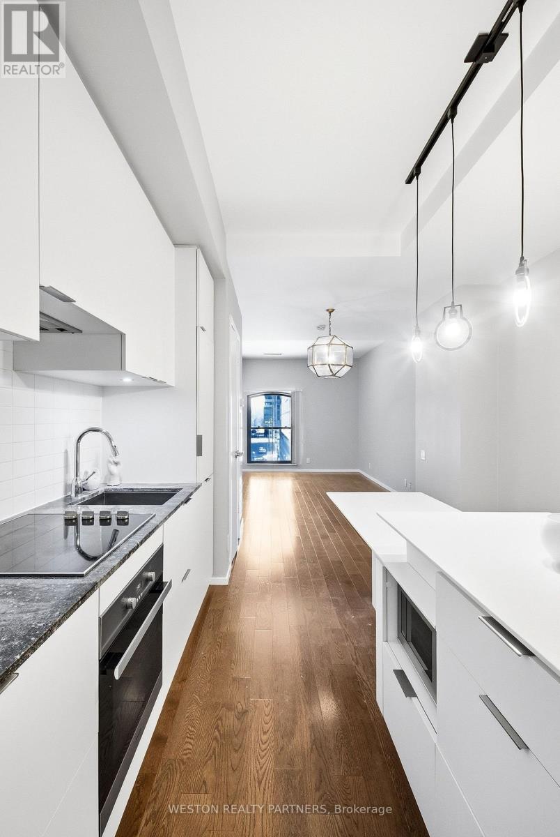 5 St Joseph Street, Toronto, Ontario  M4Y 0B6 - Photo 5 - C13830032