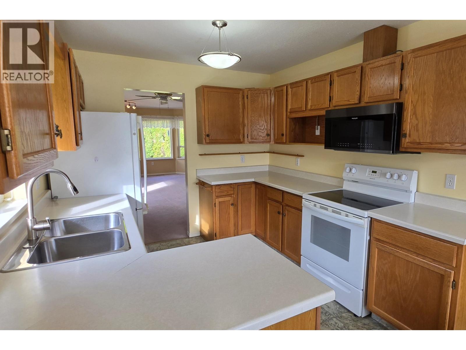 8 490 Lewis Drive, Quesnel, British Columbia  V2J 5W2 - Photo 10 - R3169664
