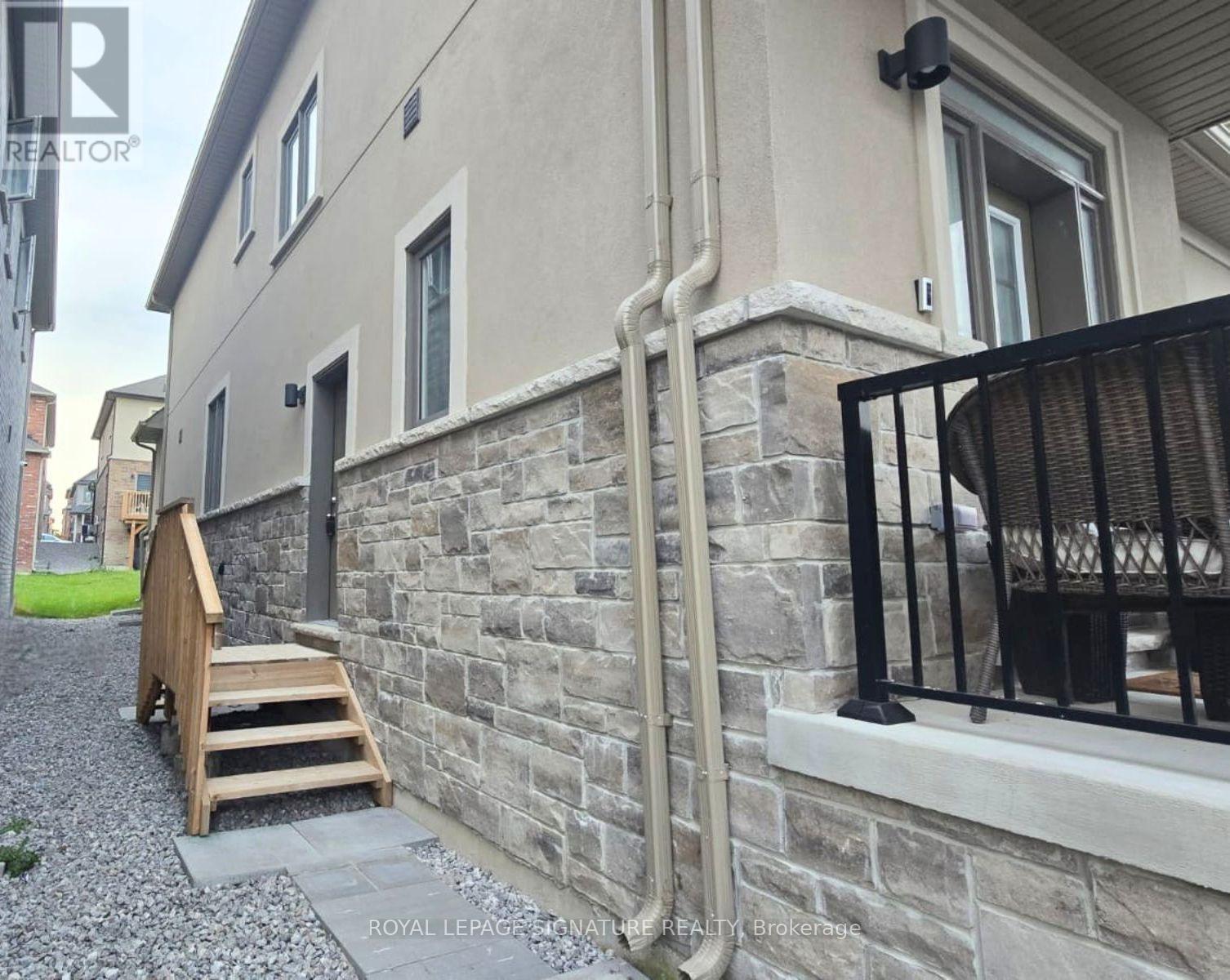 Bsmt - 214 Flood Avenue, Clarington, Ontario  L1B 0W6 - Photo 17 - E13829820