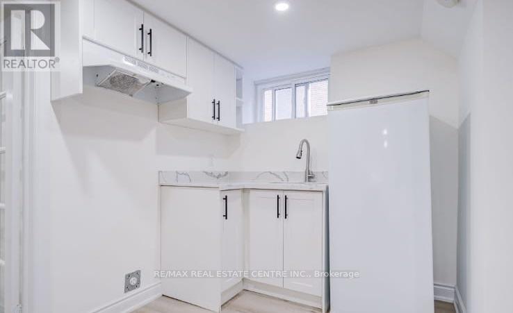 Basement - 71 Vauxhall Drive, Toronto, Ontario  M1P 1R1 - Photo 3 - E13829872