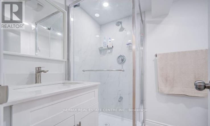 Basement - 71 Vauxhall Drive, Toronto, Ontario  M1P 1R1 - Photo 9 - E13829872