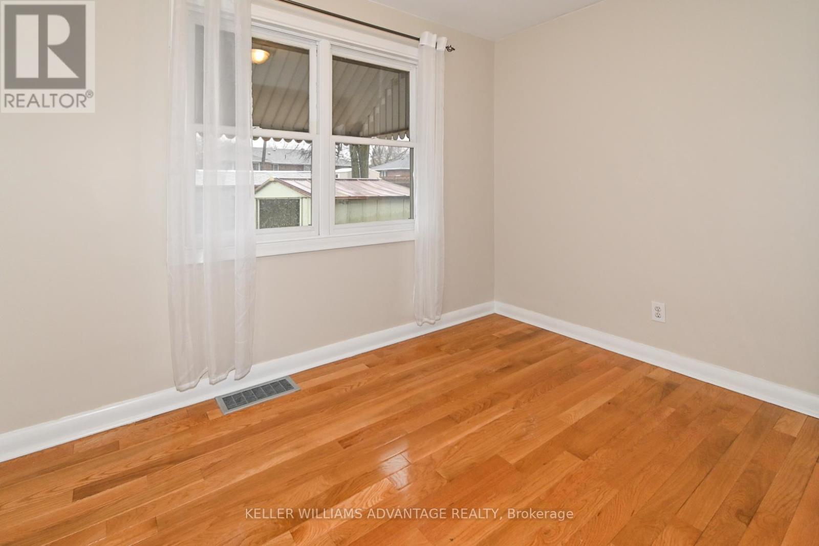 936 Somerville Street, Oshawa, Ontario  L1G 4J7 - Photo 12 - E13829968