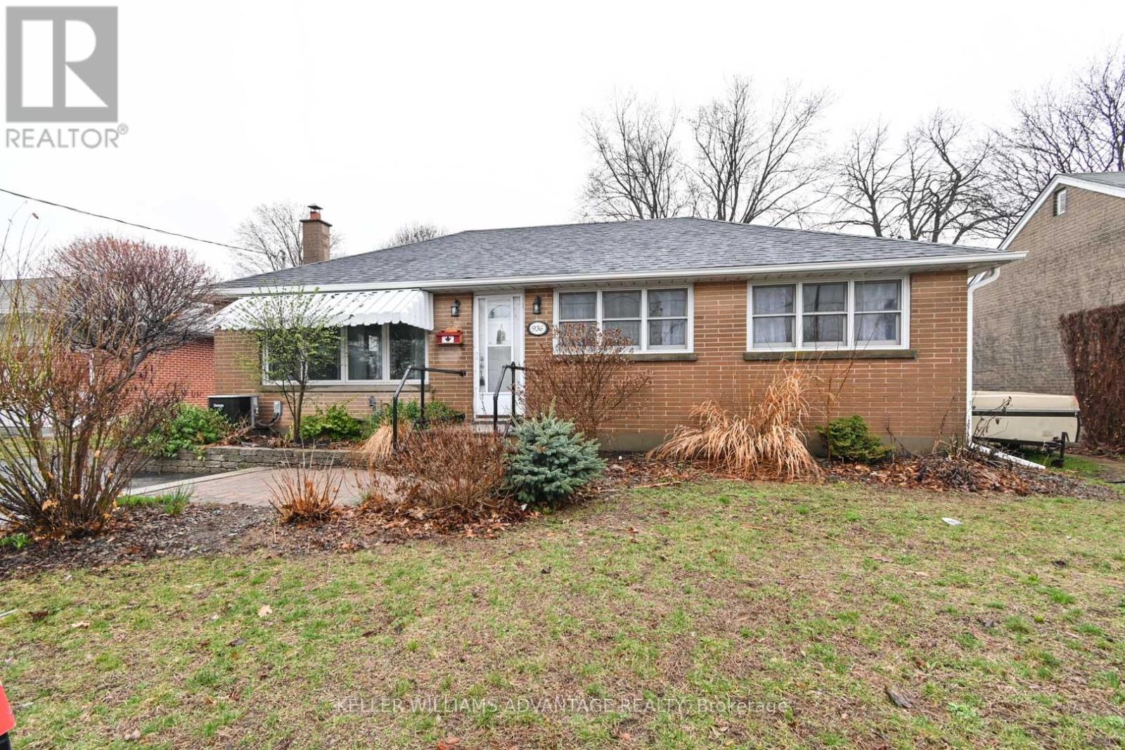 936 Somerville Street, Oshawa, Ontario  L1G 4J7 - Photo 2 - E13829968