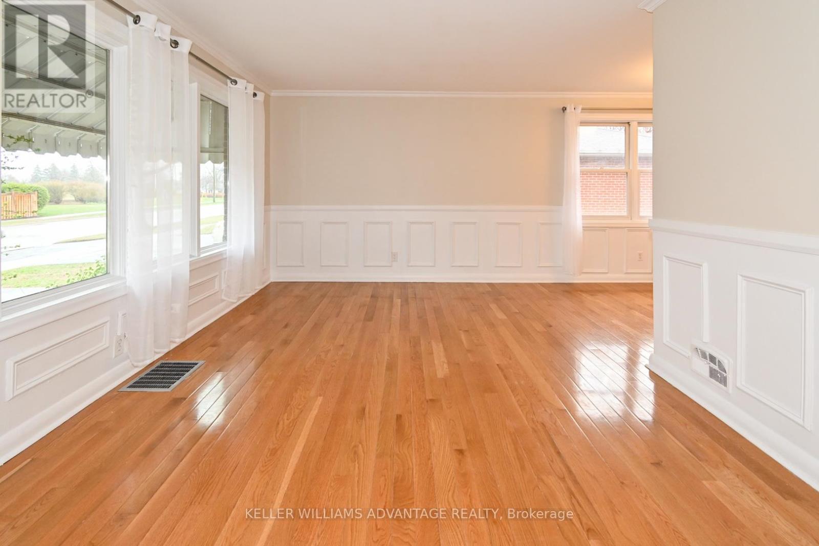 936 Somerville Street, Oshawa, Ontario  L1G 4J7 - Photo 7 - E13829968