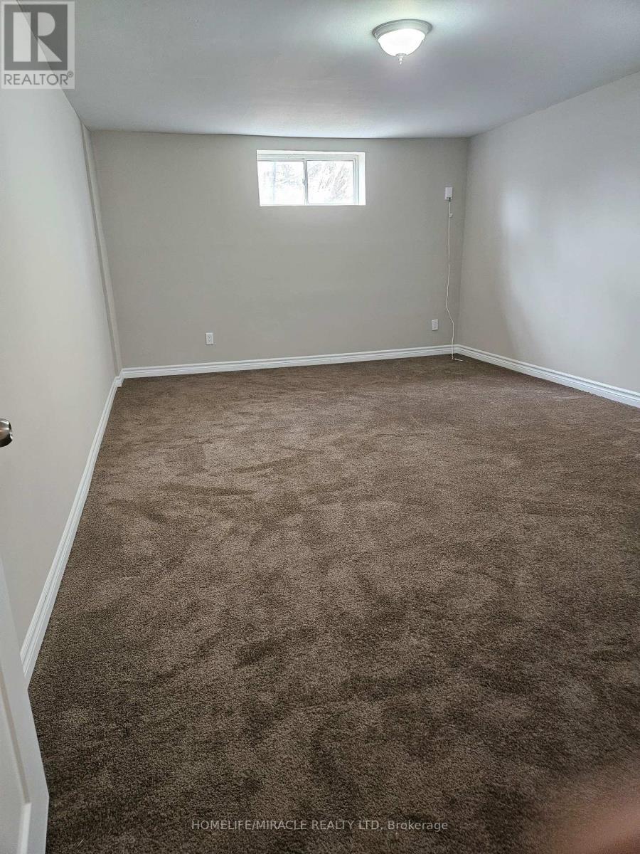 544 Gillmoss Road, Pickering, Ontario L1W 3J4 - Photo 7 - E13830022