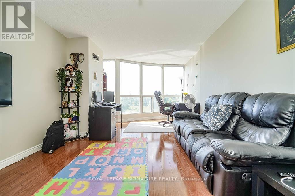 611 - 2550 Lawrence Avenue E, Toronto, Ontario  M1P 2R7 - Photo 10 - E13830050