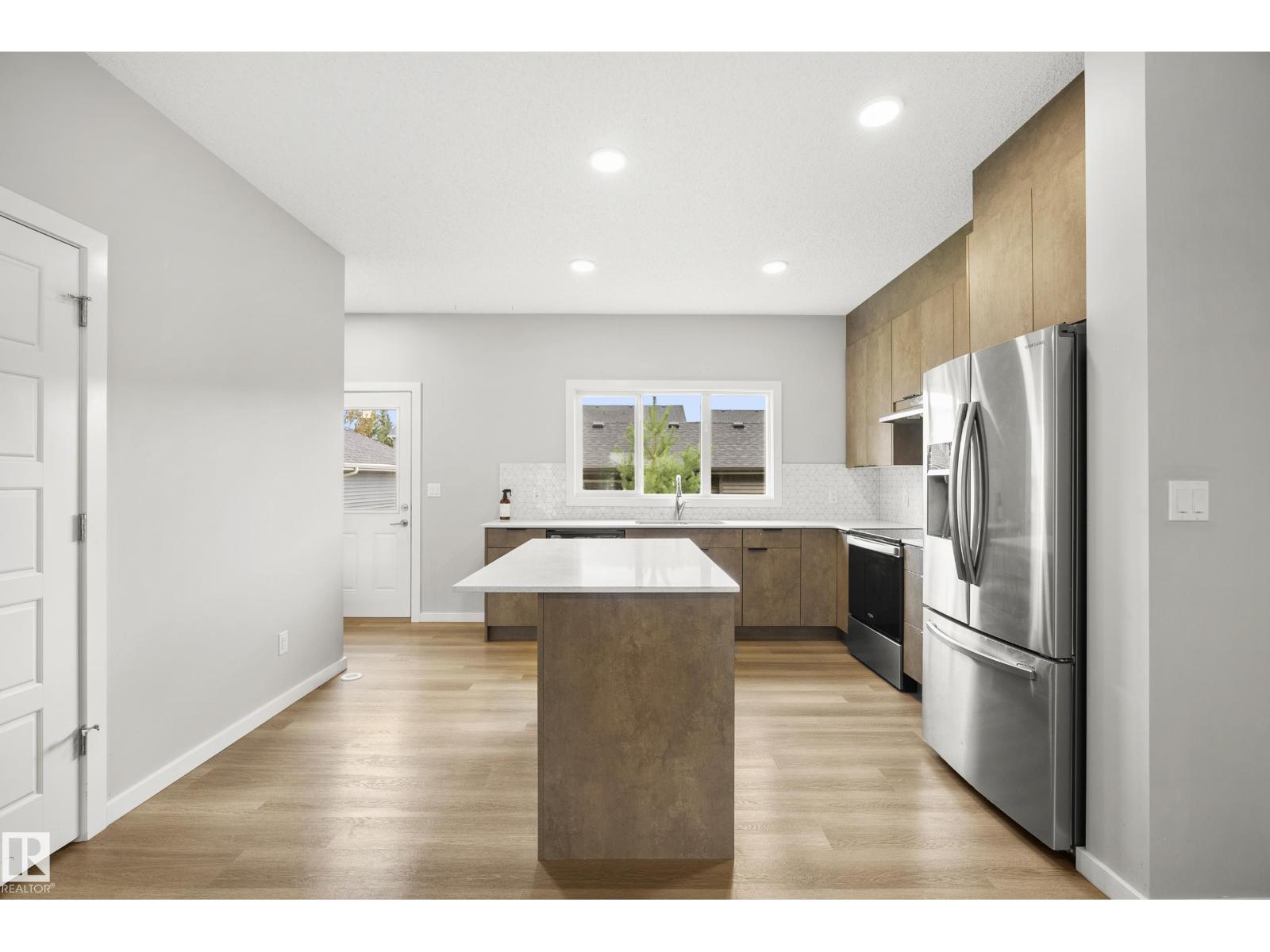 8322 Chappelle Wy Sw, Edmonton, Alberta  T6W 4L3 - Photo 9 - E4510466