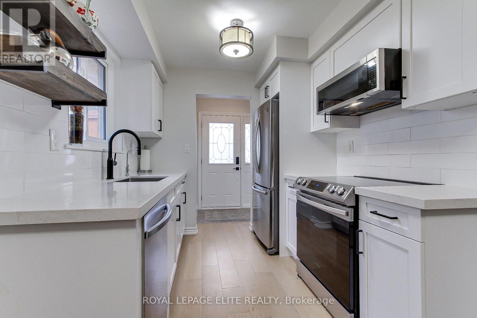 13 Alphonsus Court, New Tecumseth (Tottenham), Ontario  L0G 1W0 - Photo 12 - N13829868