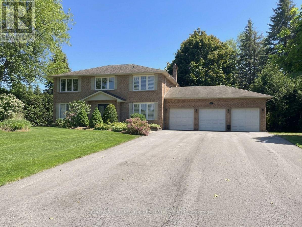 11 RAMSDEN CRESCENT, east gwillimbury (sharon), Ontario