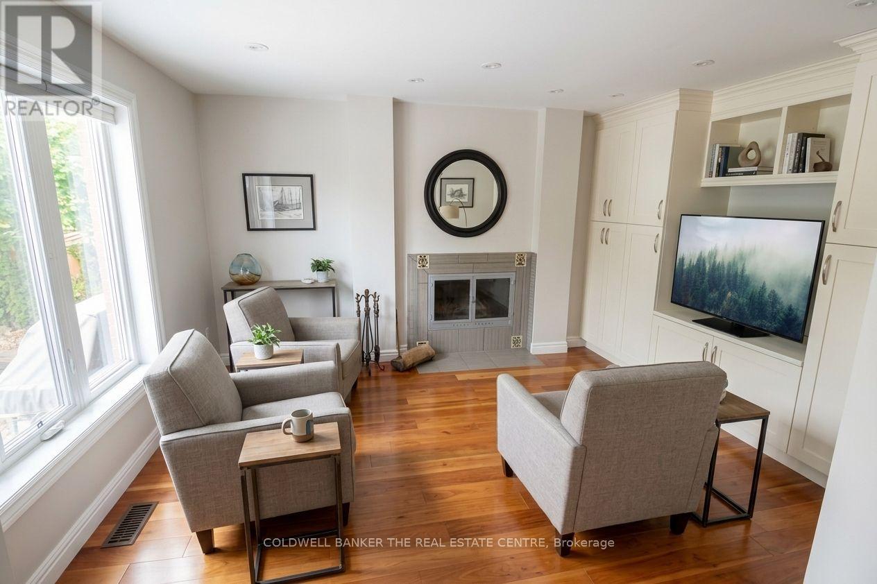 11 Ramsden Crescent, East Gwillimbury, Ontario  L0G 1V0 - Photo 13 - N13829964