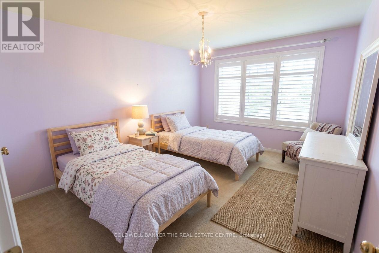 11 Ramsden Crescent, East Gwillimbury, Ontario  L0G 1V0 - Photo 15 - N13829964
