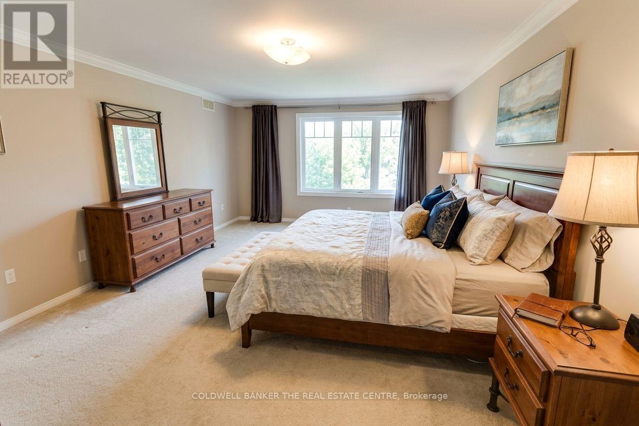 11 Ramsden Crescent, East Gwillimbury, Ontario  L0G 1V0 - Photo 18 - N13829964