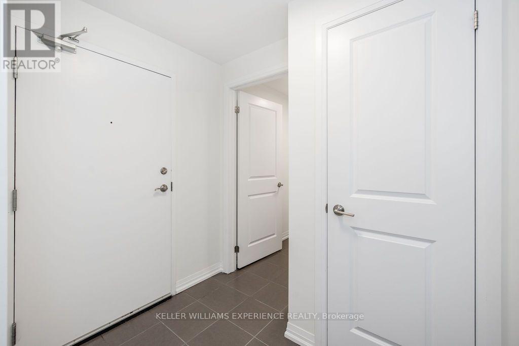 201 - 300 Essa Road E, Barrie, Ontario  L9J 0B9 - Photo 7 - S13830078
