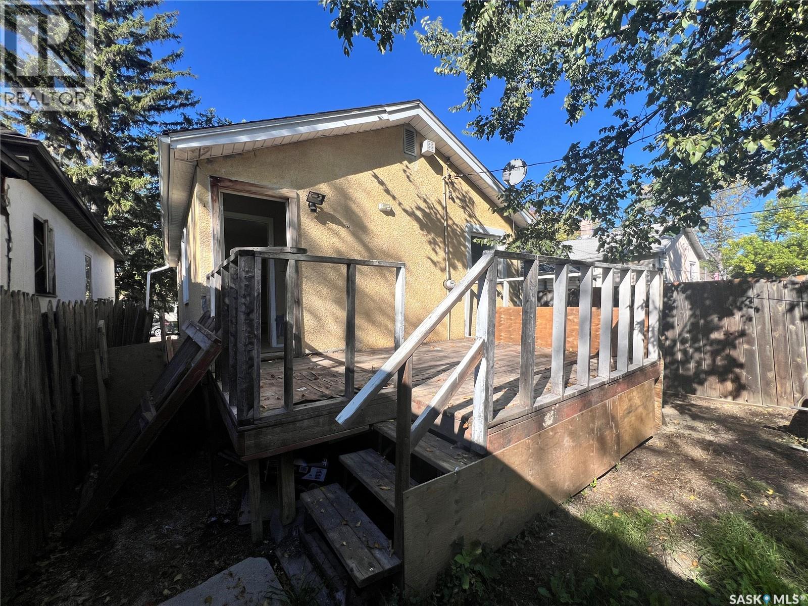 1227 Wascana Street, Regina, Saskatchewan  S4T 4J2 - Photo 19 - SK049597