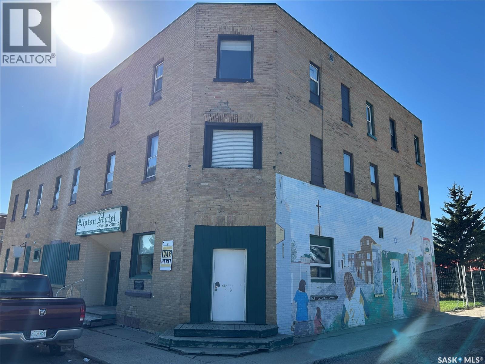 102 Main STREET, Lipton, Saskatchewan
