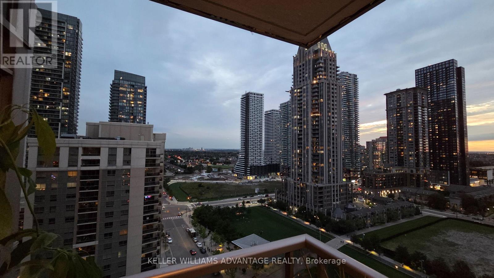 1805 - 4090 Living Arts Drive, Mississauga, Ontario  L5B 4M8 - Photo 1 - W13829832