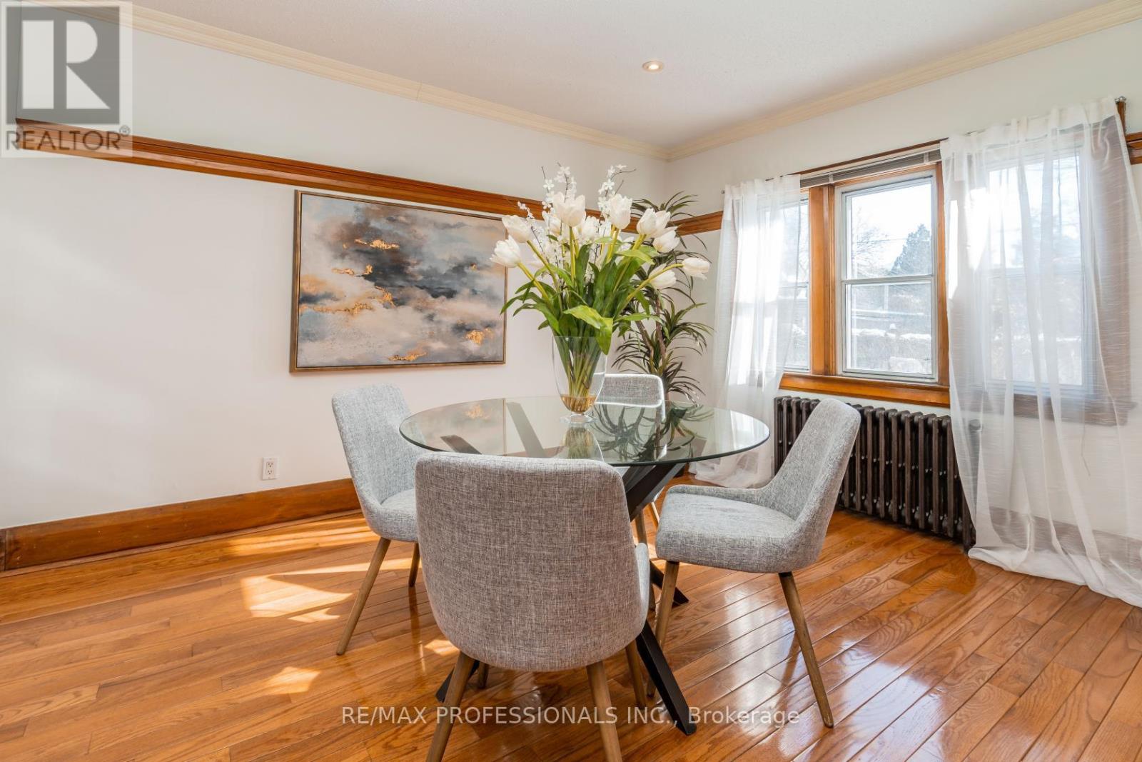 25 Methuen Avenue, Toronto, Ontario  M6S 1Z7 - Photo 13 - W13829878