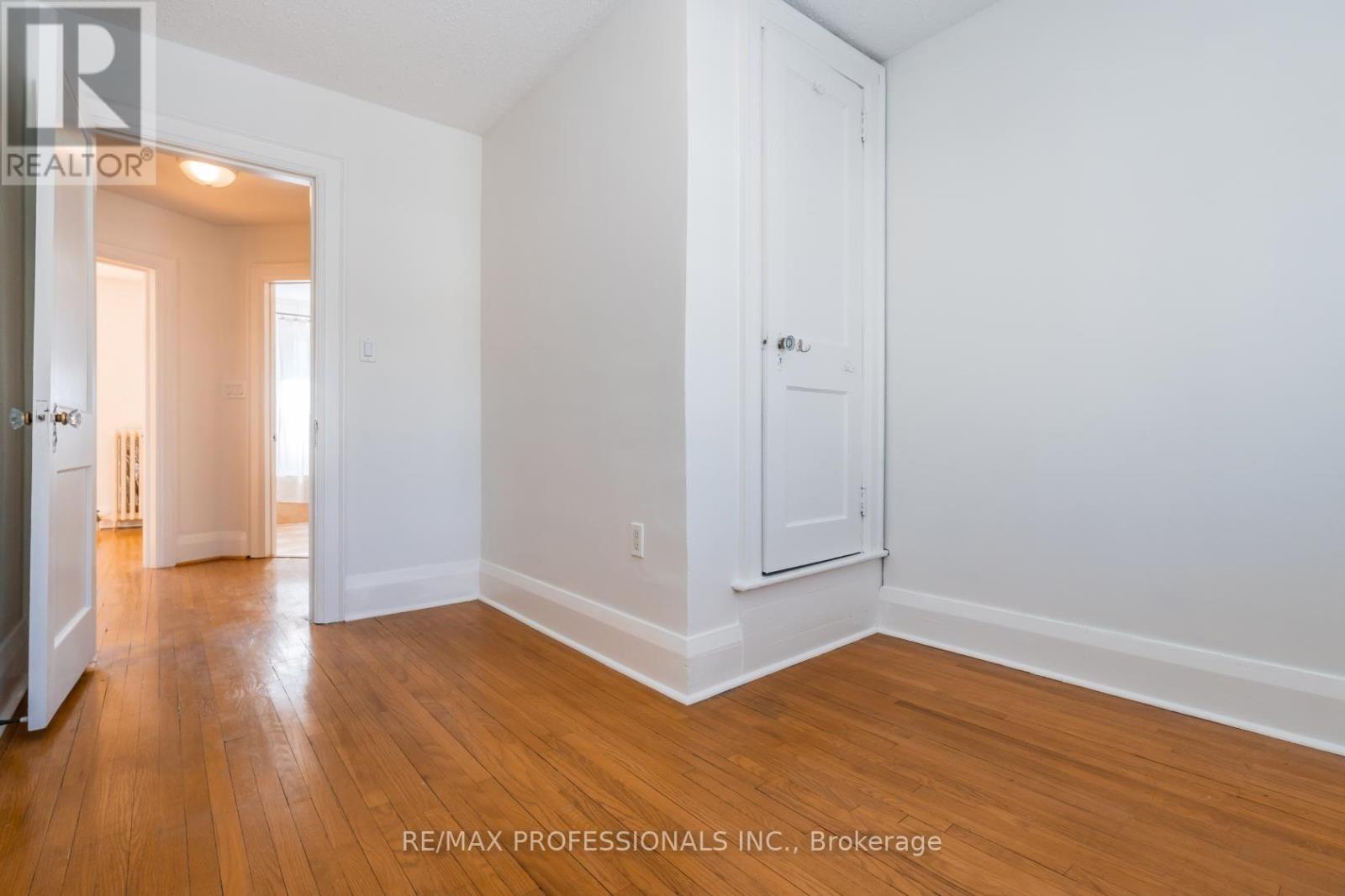 25 Methuen Avenue, Toronto, Ontario  M6S 1Z7 - Photo 17 - W13829878