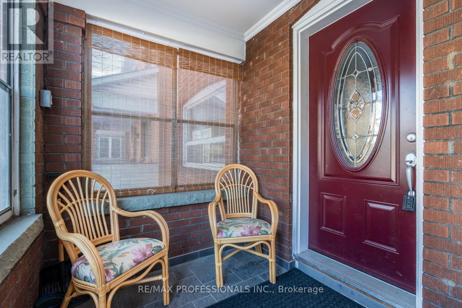 25 Methuen Avenue, Toronto, Ontario  M6S 1Z7 - Photo 20 - W13829878