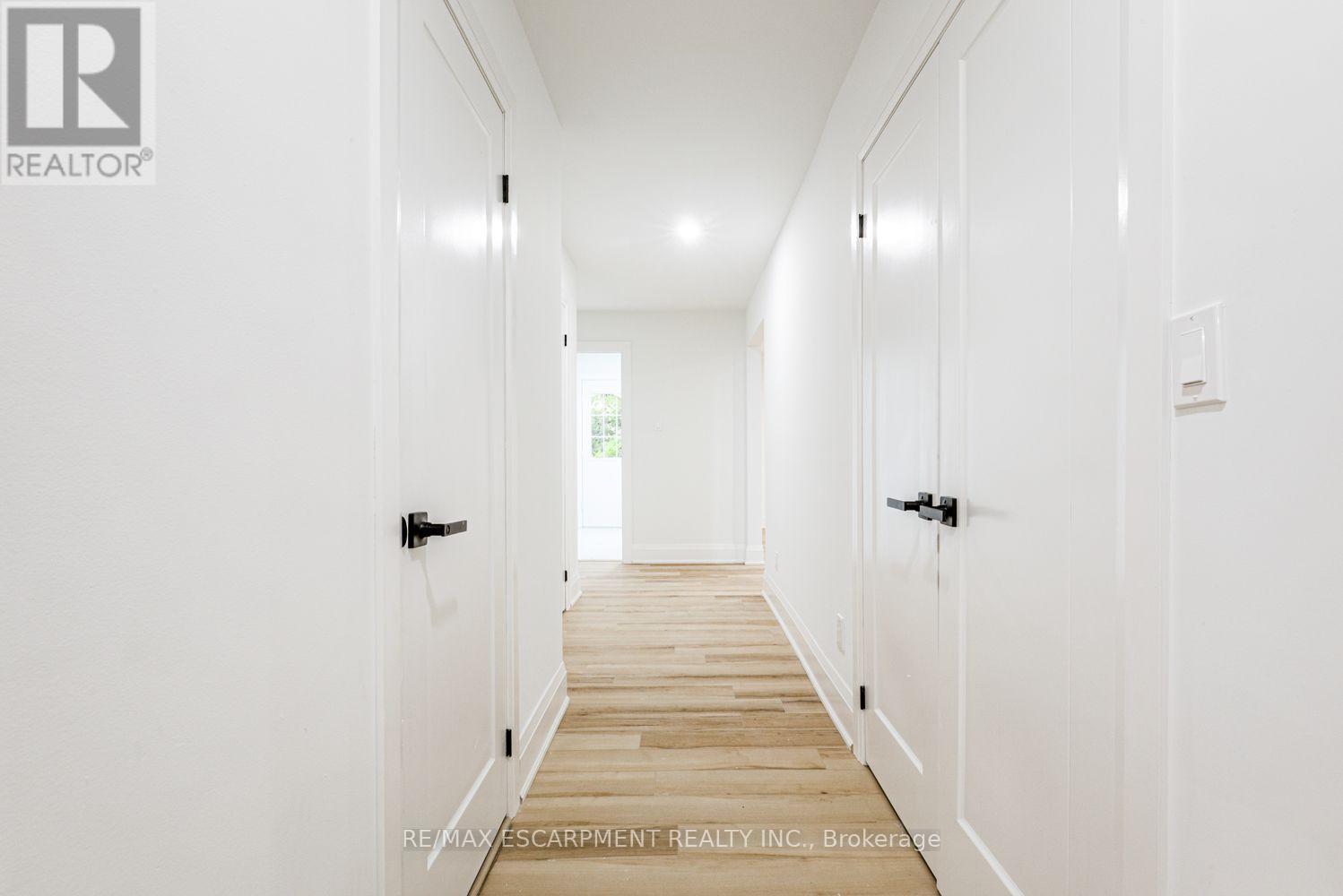 2104 Mississauga Road, Mississauga, Ontario  L5H 2K6 - Photo 16 - W13829980