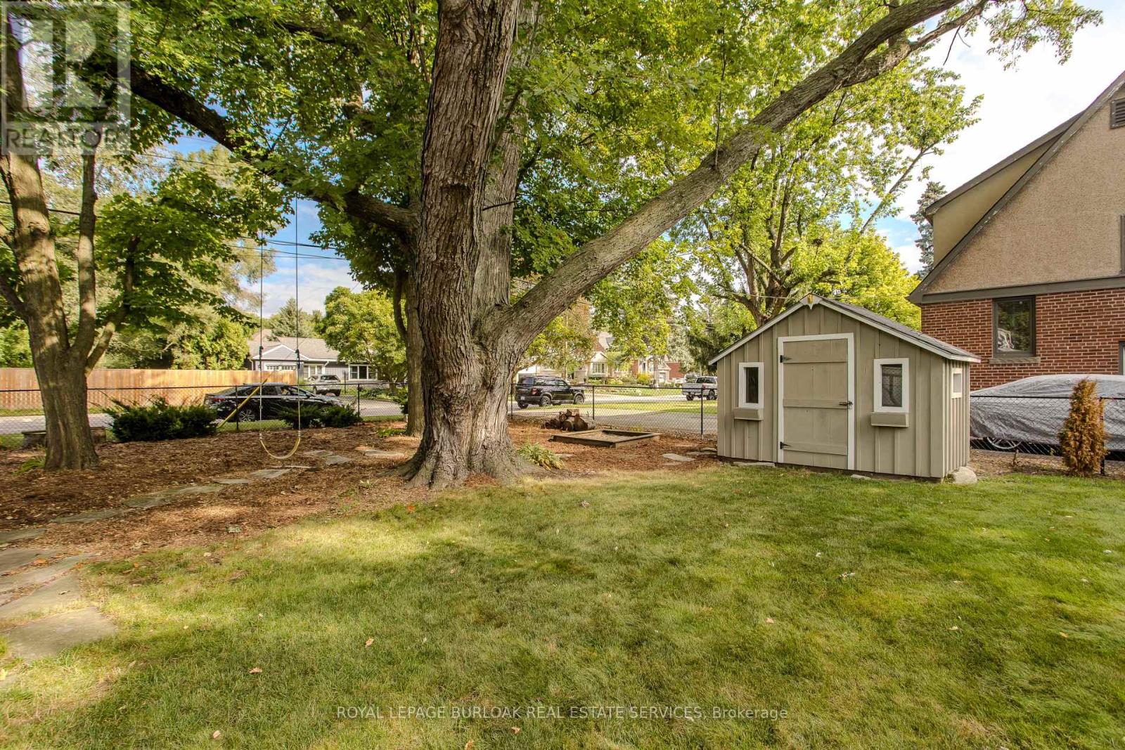911 Lasalle Park Road, Burlington, Ontario  L7T 1M6 - Photo 34 - W13829992