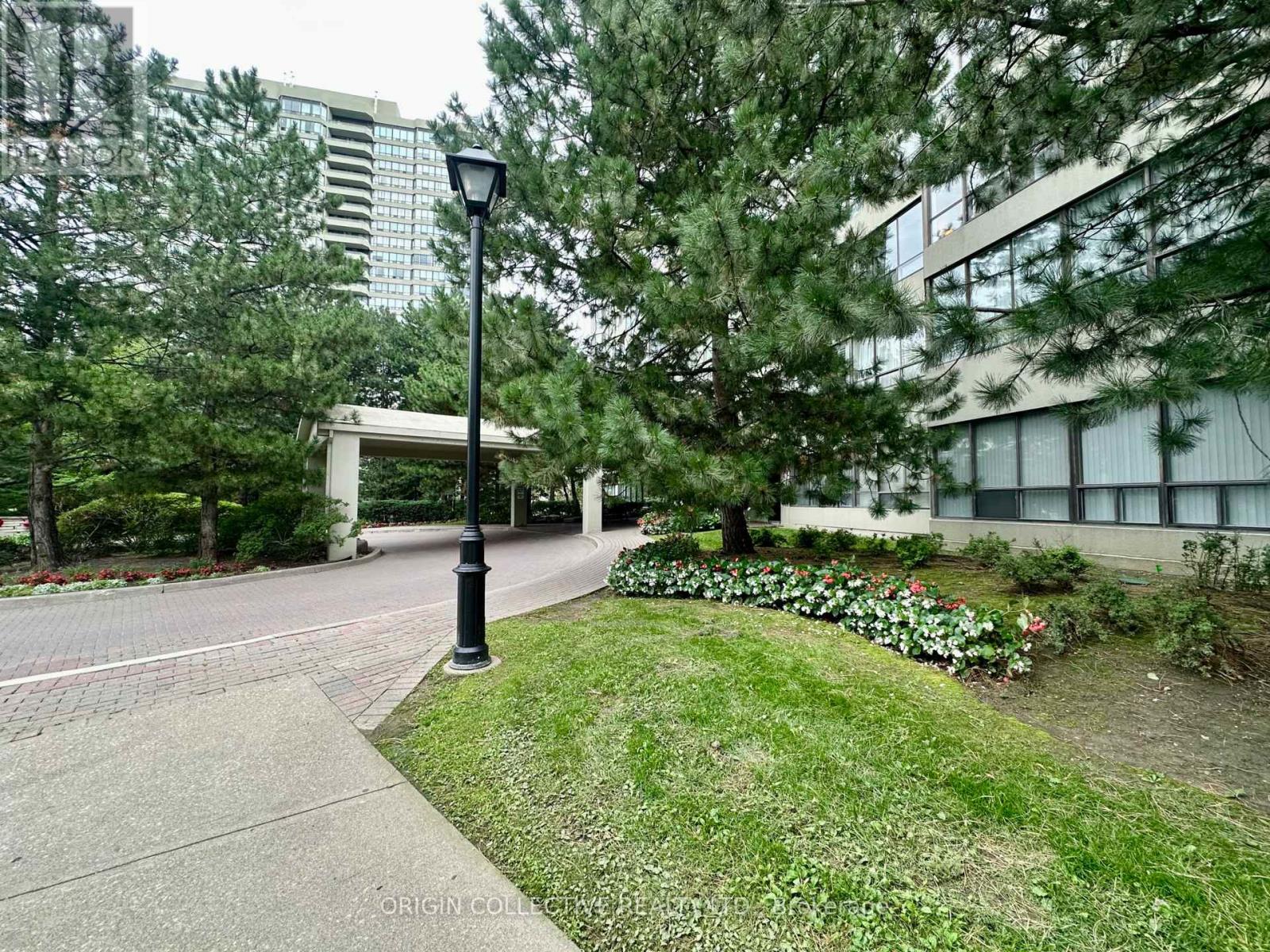 905 - 24 Hanover Road, Brampton, Ontario  L6S 5K8 - Photo 43 - W13830000