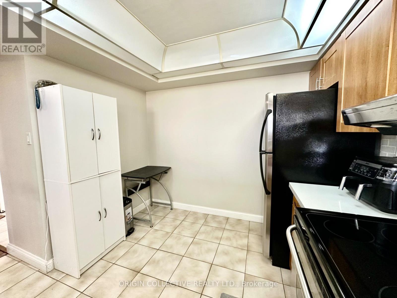 905 - 24 Hanover Road, Brampton, Ontario  L6S 5K8 - Photo 9 - W13830000
