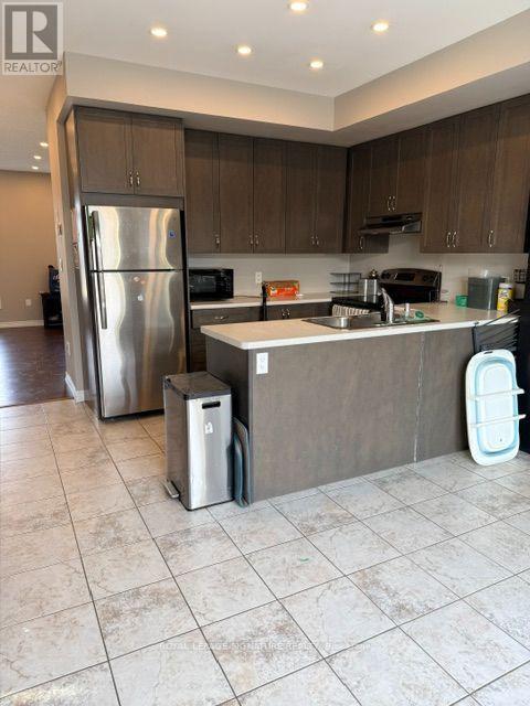 41 - 4167 Palermo Common, Burlington, Ontario  L7L 0G7 - Photo 4 - W13830010