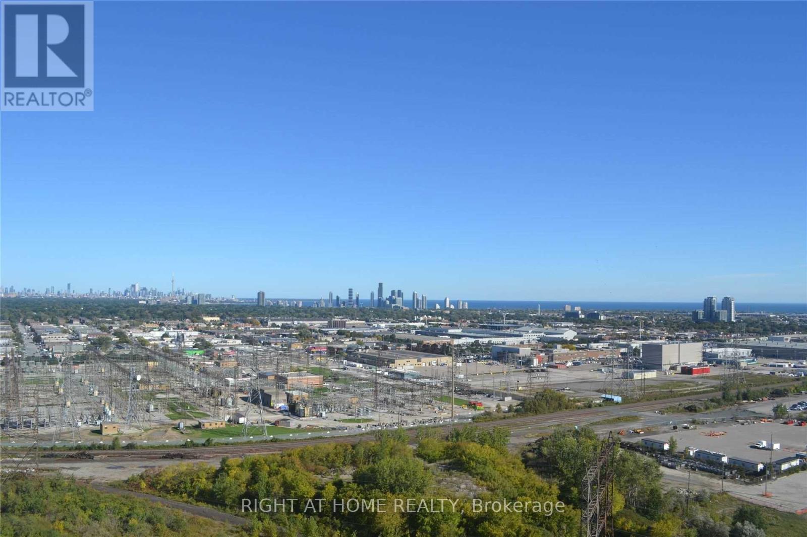 2009 - 20 Thomas Riley Road, Toronto, Ontario  M9B 0C3 - Photo 11 - W13830014