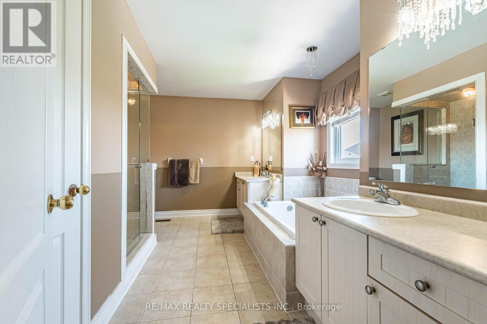 49 Maisonneuve Boulevard, Brampton, Ontario  L6P 1Y7 - Photo 33 - W13830048