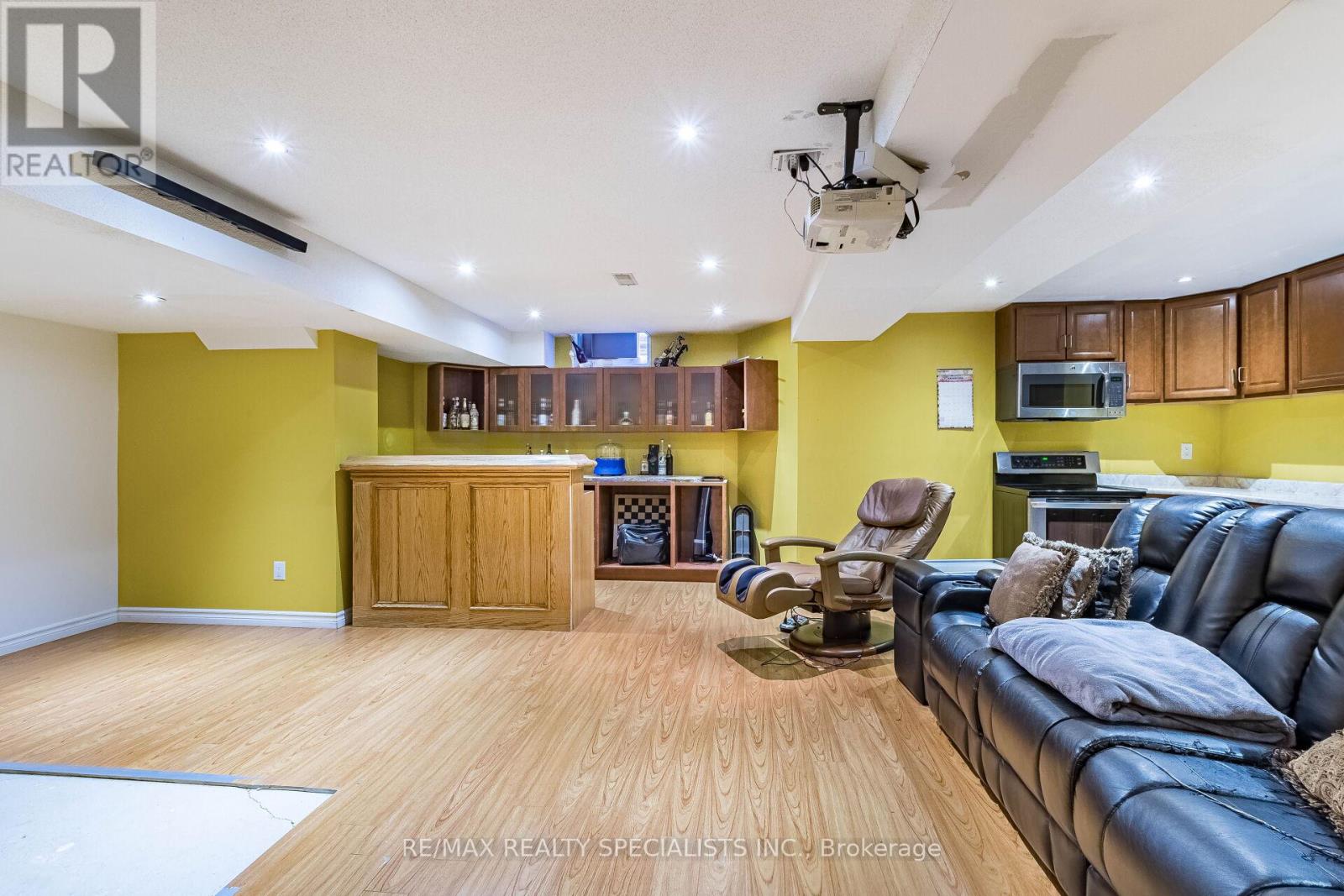 49 Maisonneuve Boulevard, Brampton, Ontario  L6P 1Y7 - Photo 42 - W13830048