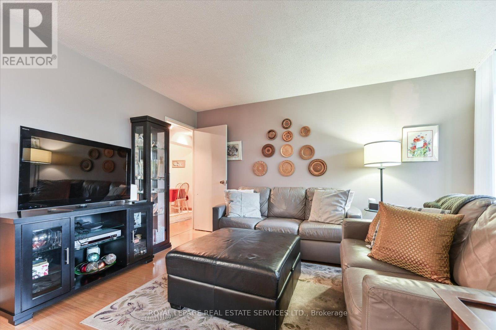 301 - 3100 Kirwin Avenue, Mississauga, Ontario L5A 3S6 - Photo 13 - W13830060
