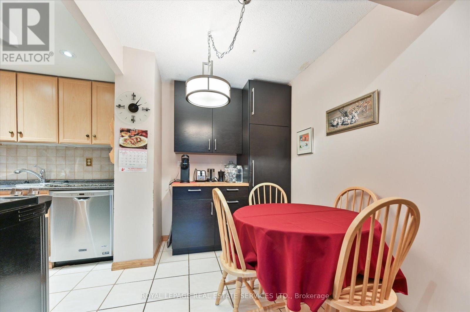 301 - 3100 Kirwin Avenue, Mississauga, Ontario L5A 3S6 - Photo 19 - W13830060