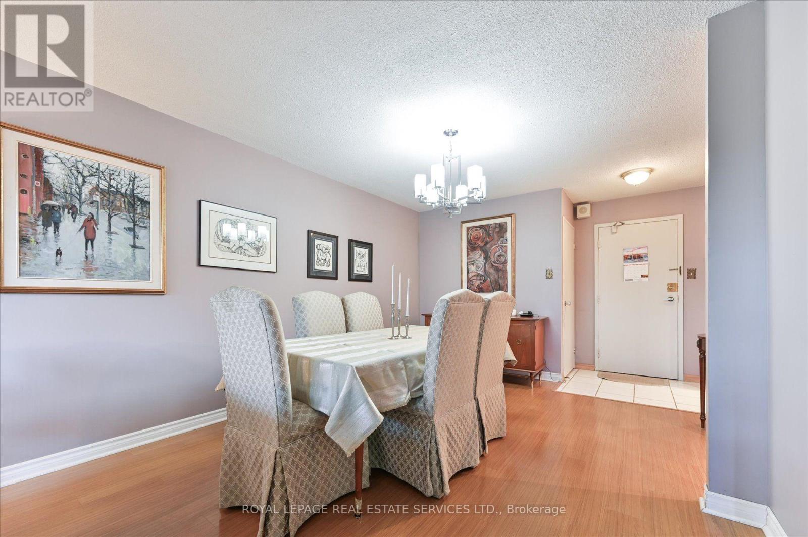 301 - 3100 Kirwin Avenue, Mississauga, Ontario L5A 3S6 - Photo 8 - W13830060