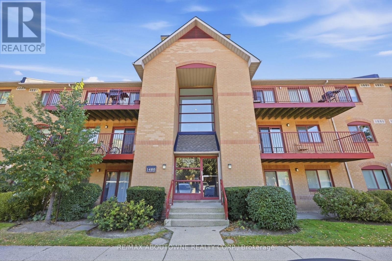 1611 - 1480 PILGRIMS WAY, Oakville, Ontario