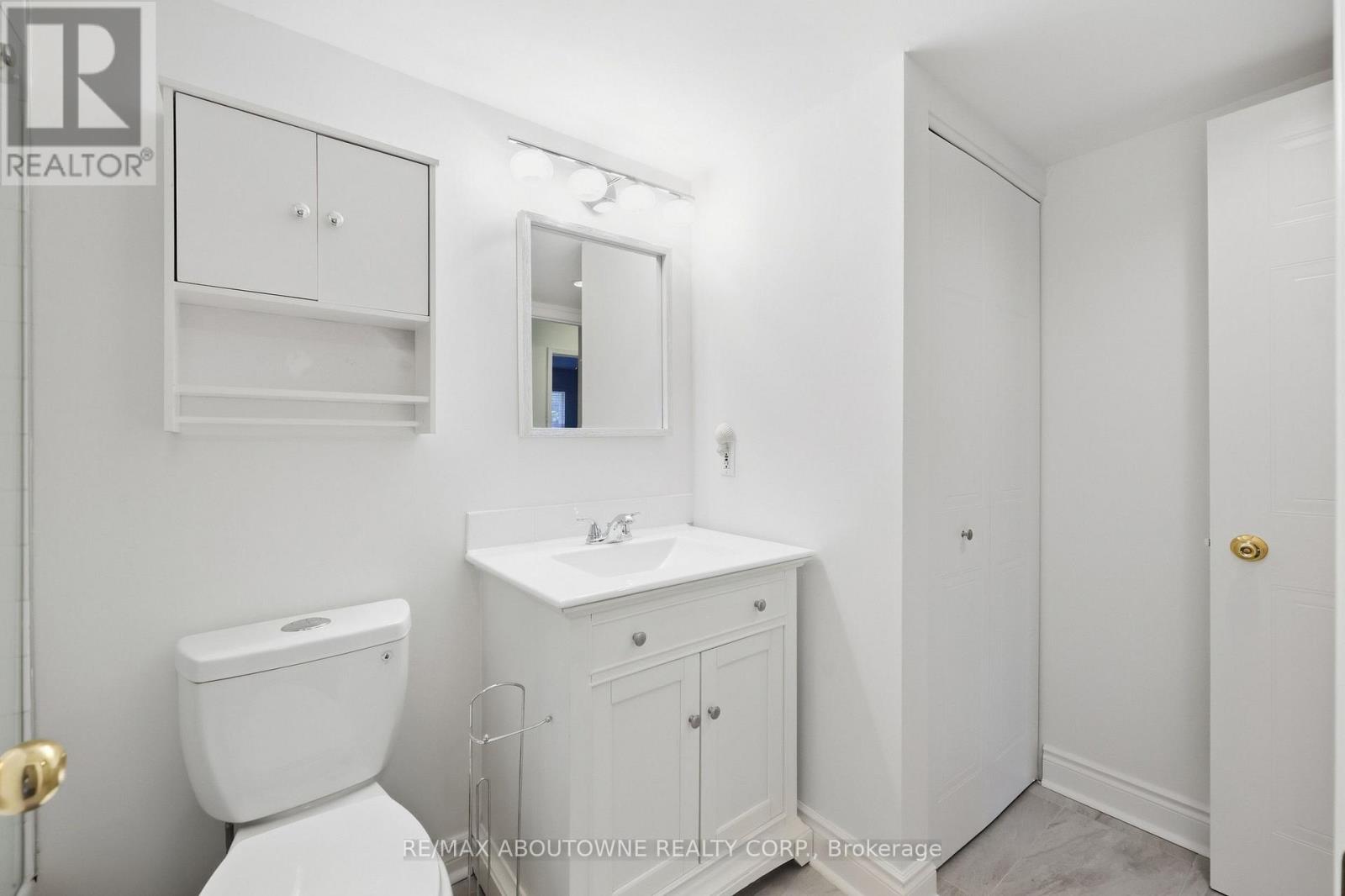 1611 - 1480 Pilgrims Way, Oakville, Ontario  L6M 3G7 - Photo 23 - W13830064