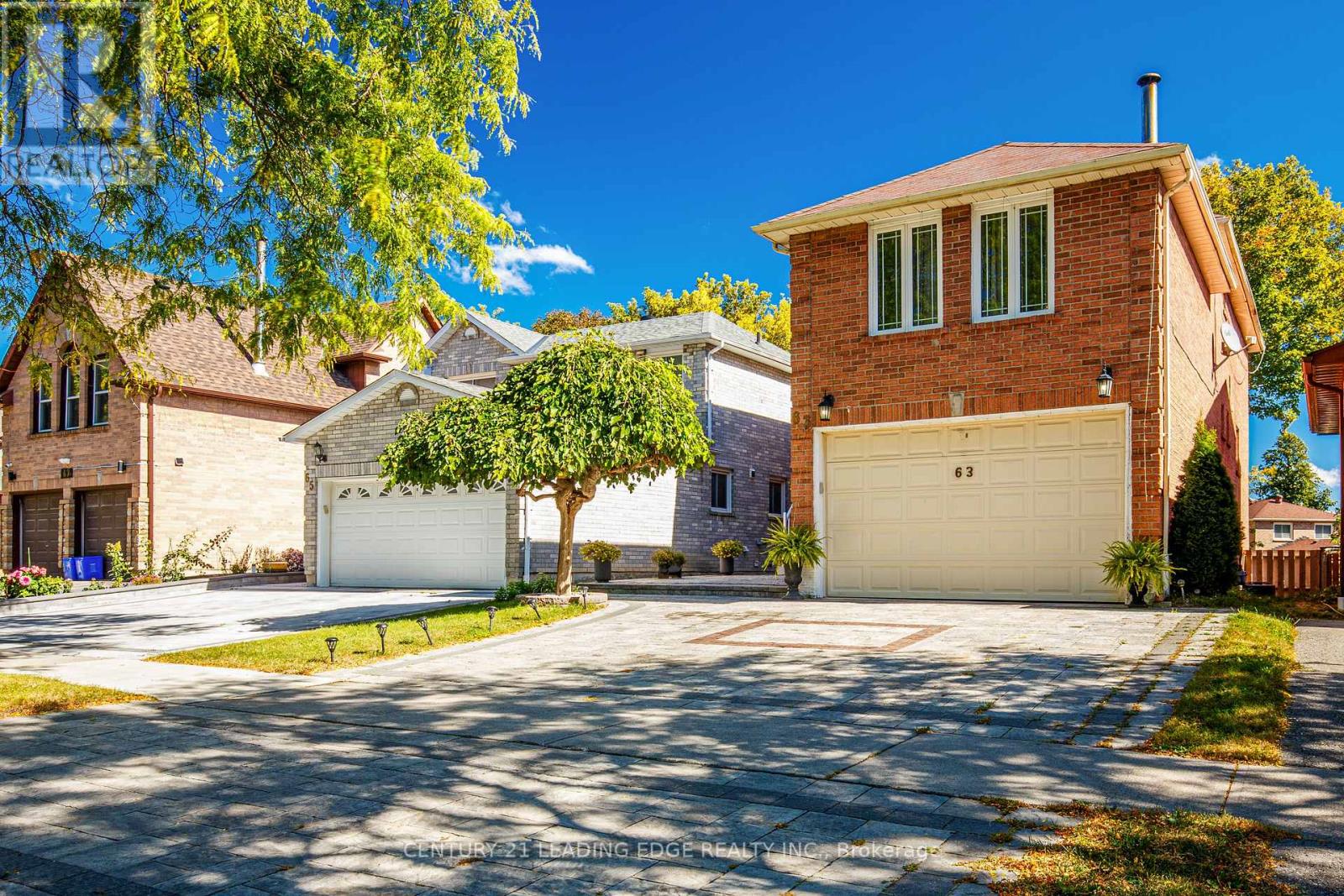 63 Daniels Crescent, Ajax, Ontario  L1T 1X8 - Photo 3 - E13829500