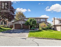 86 BURLING PLACE, Newmarket, Ontario
