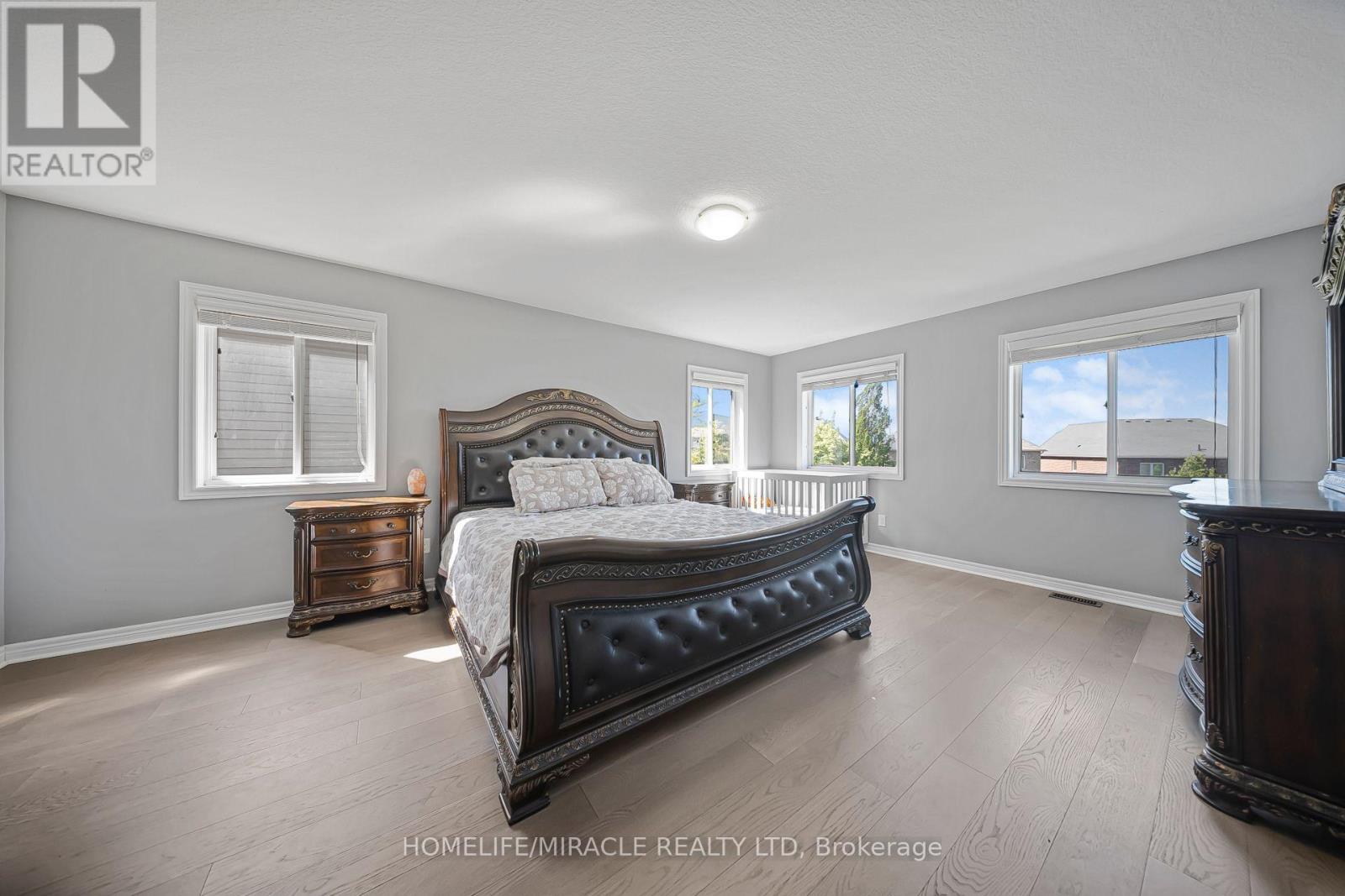 795 Robert Ferrie Drive, Kitchener, Ontario  N2R 0B9 - Photo 24 - X13829994