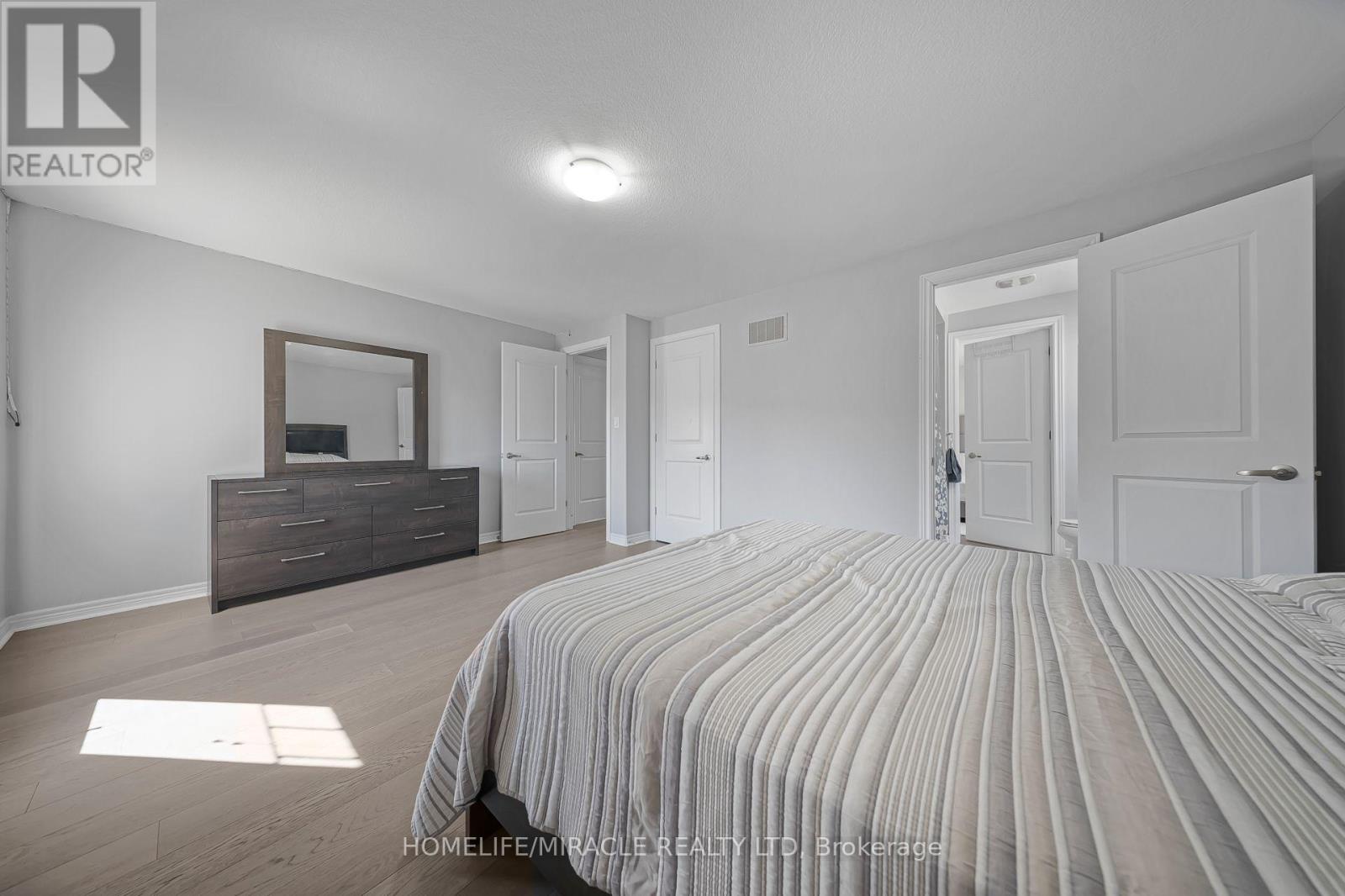 795 Robert Ferrie Drive, Kitchener, Ontario  N2R 0B9 - Photo 29 - X13829994