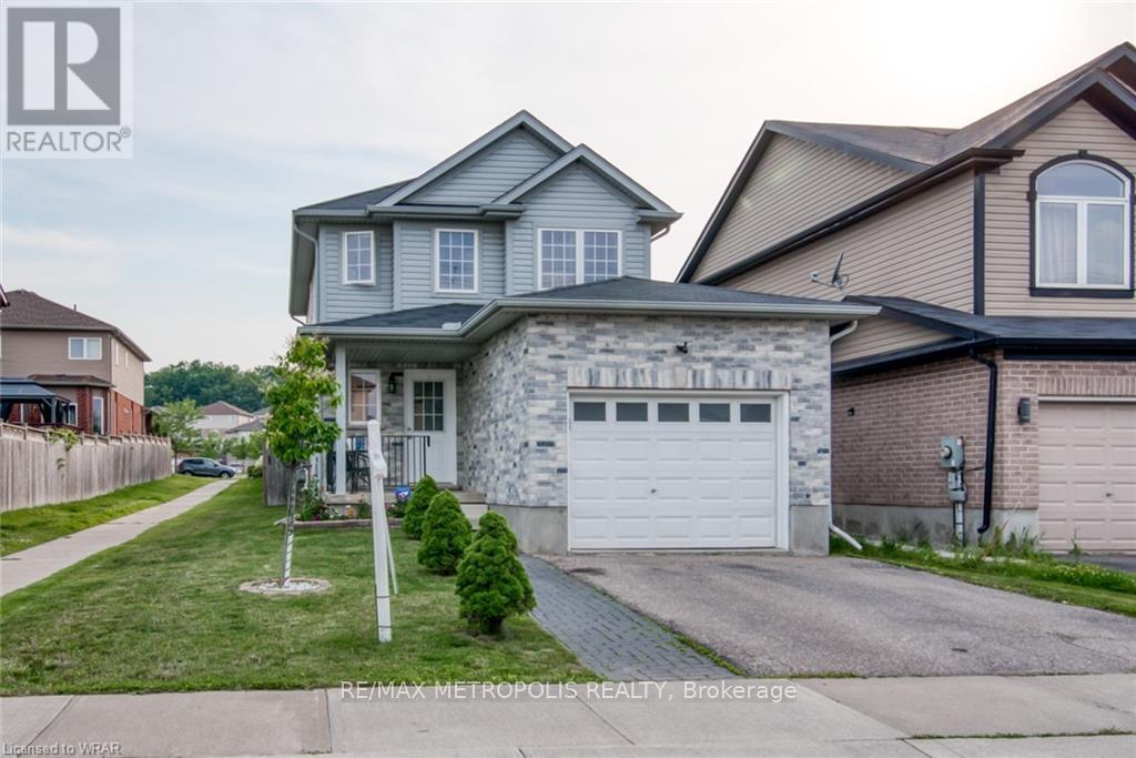 UPPER - 1369 OLD ZELLER DRIVE, Kitchener, Ontario
