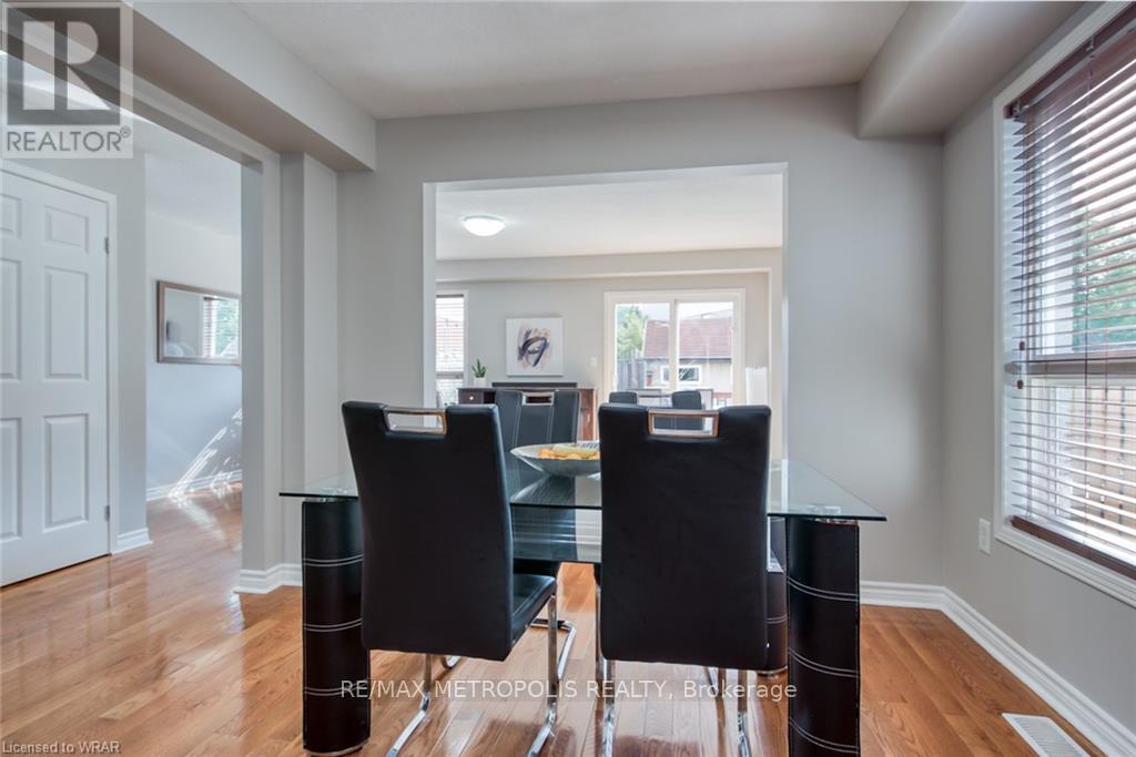 Upper - 1369 Old Zeller Drive, Kitchener, Ontario  N2A 0C6 - Photo 10 - X13830012