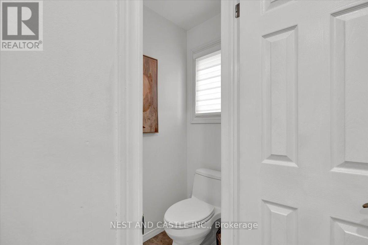 13 Treeview Court, Hamilton, Ontario  L8J 3R7 - Photo 13 - X13830052