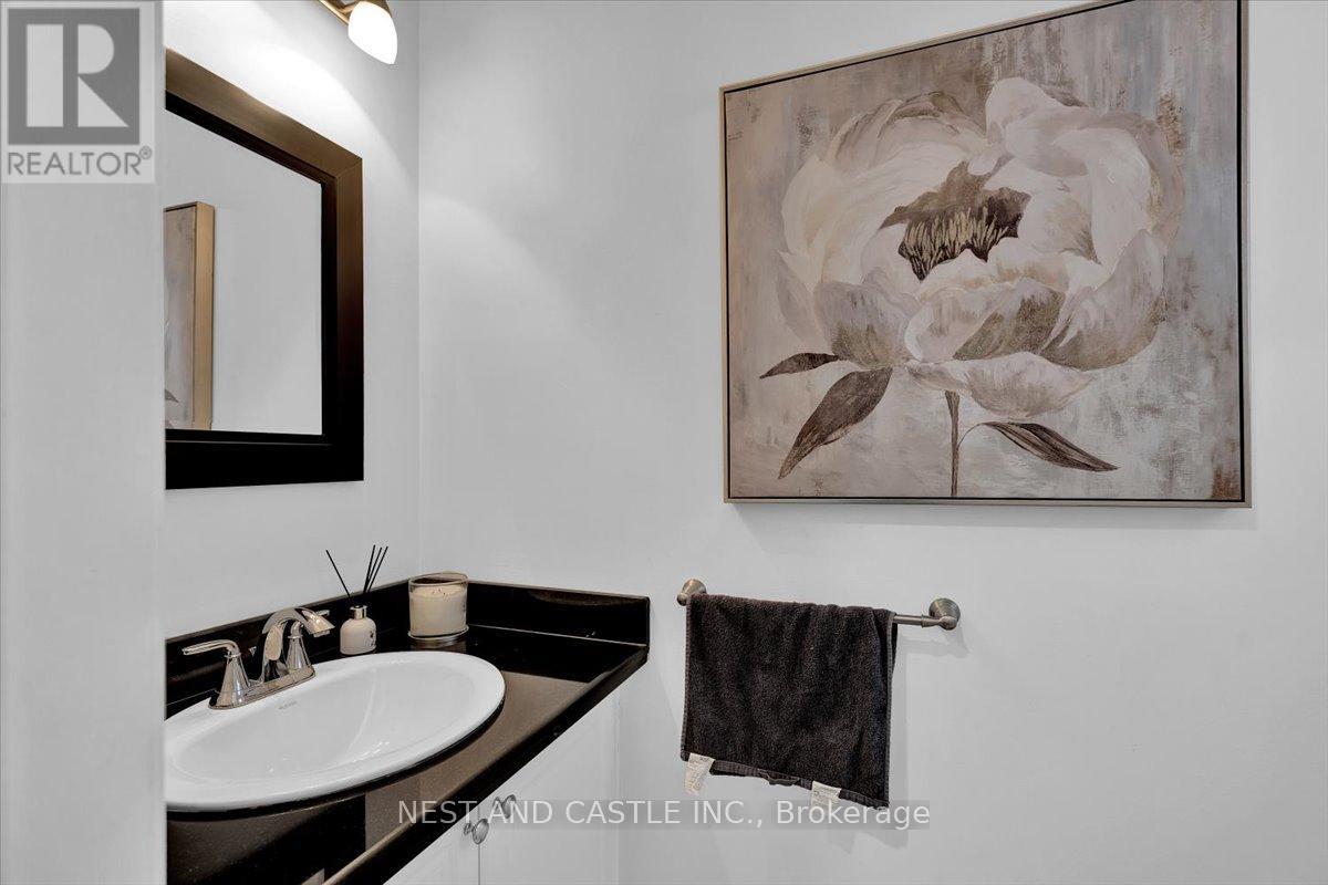 13 Treeview Court, Hamilton, Ontario  L8J 3R7 - Photo 14 - X13830052