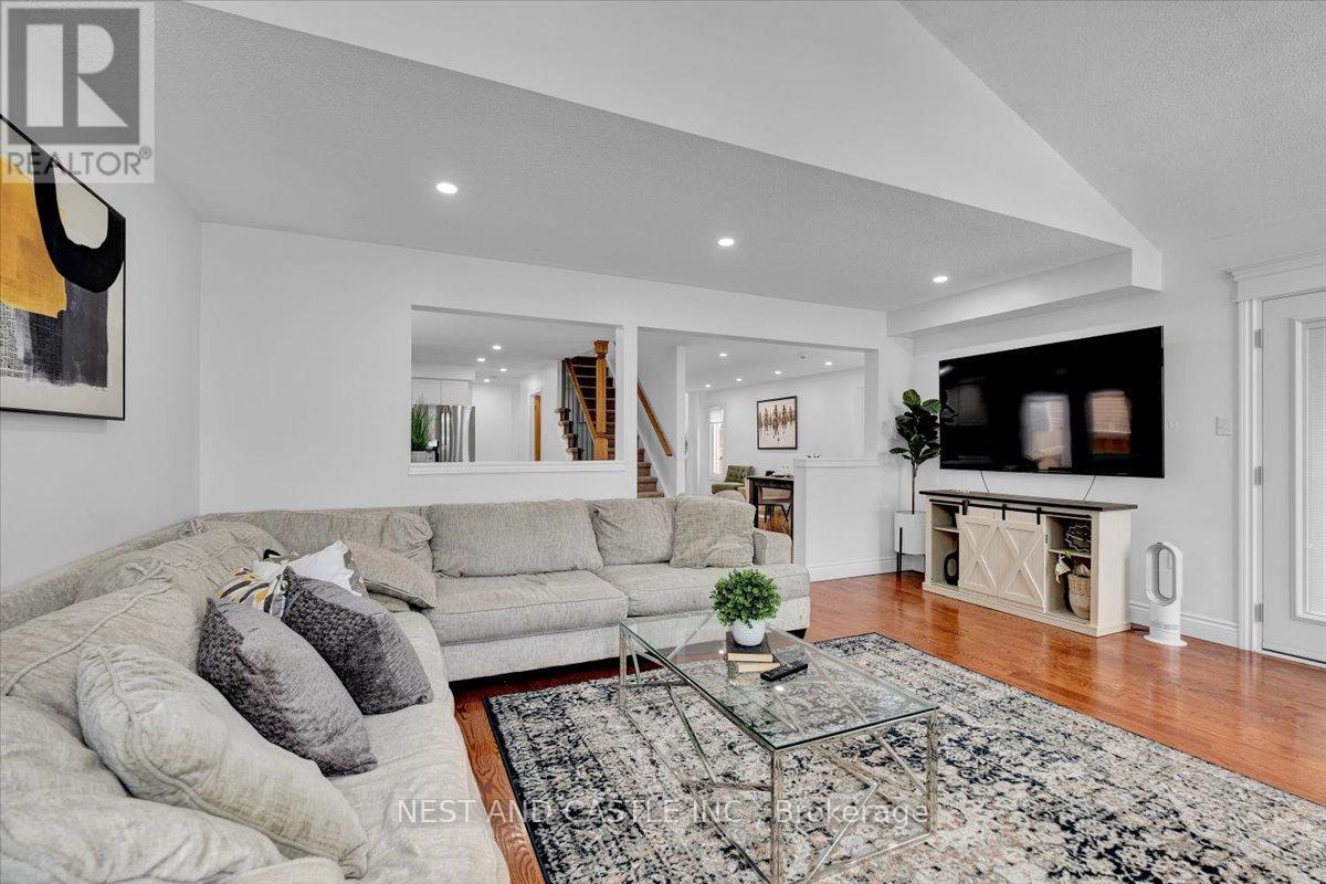 13 Treeview Court, Hamilton, Ontario  L8J 3R7 - Photo 19 - X13830052