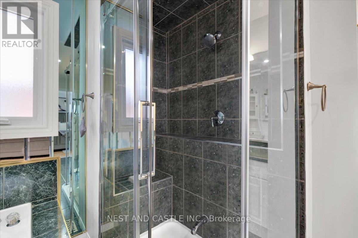 13 Treeview Court, Hamilton, Ontario  L8J 3R7 - Photo 40 - X13830052